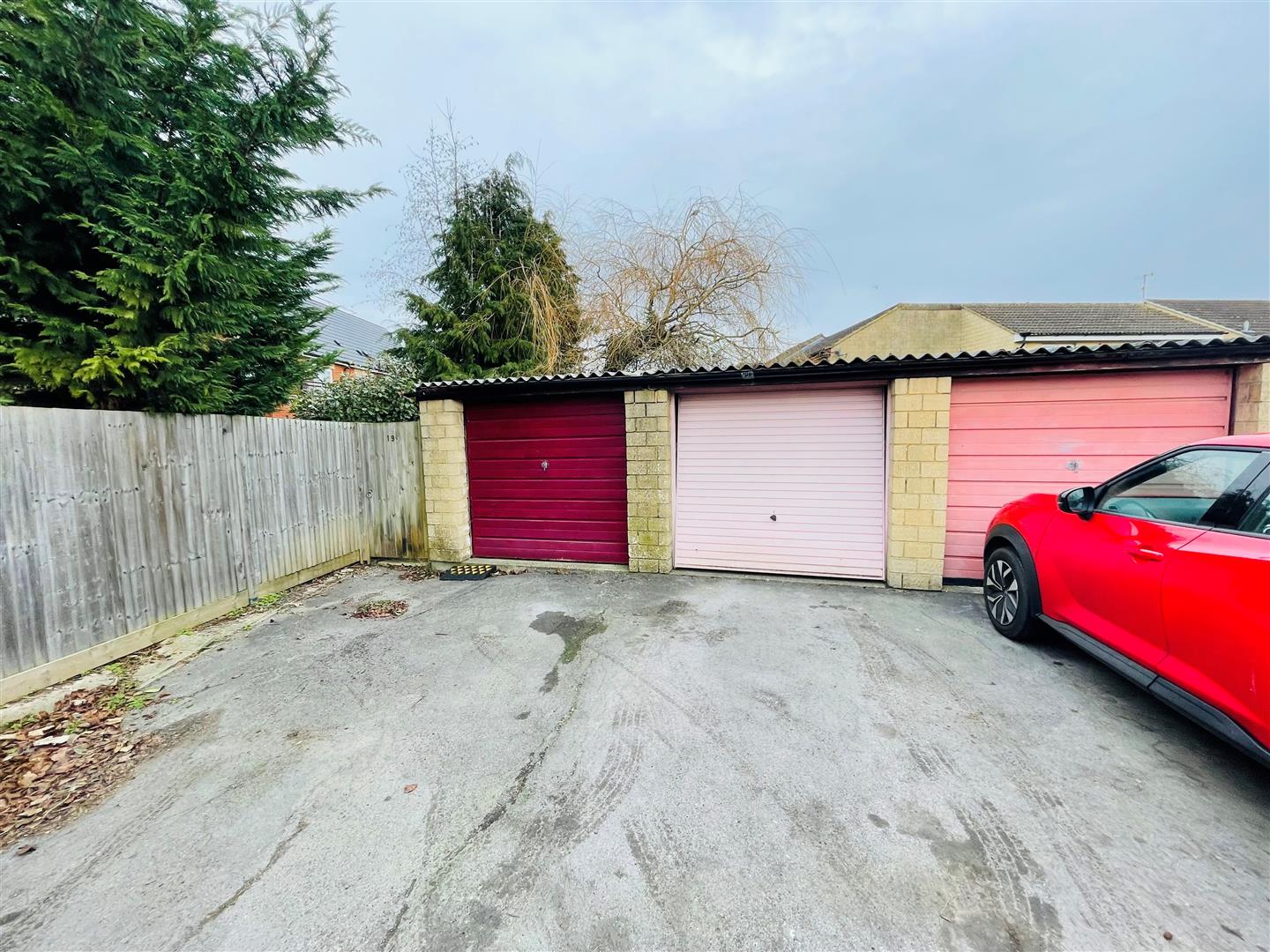 Rope Walk, Melksham Lock and Key